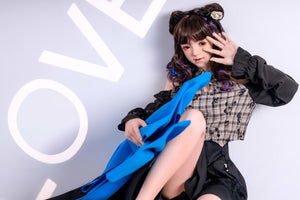 Pisum sex pop (Bezlya Doll 150 cm B-cup 2.1 siliconen)