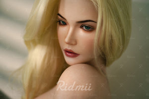 Lumina sex pop (Ridmii Doll 164cm c-cup siliconen)