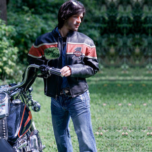 Mâle poupée sexuelle Jonathan (HRDoll 167cm # 17 TPE + silicone)