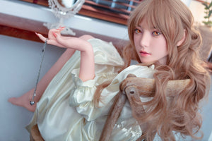 Iris Seksoppop (Bezlya Doll 160 cm C-CUP 2.1 Siliconen)