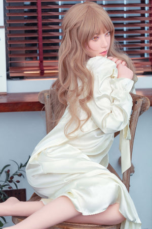Iris Seksoppop (Bezlya Doll 160 cm C-CUP 2.1 Siliconen)