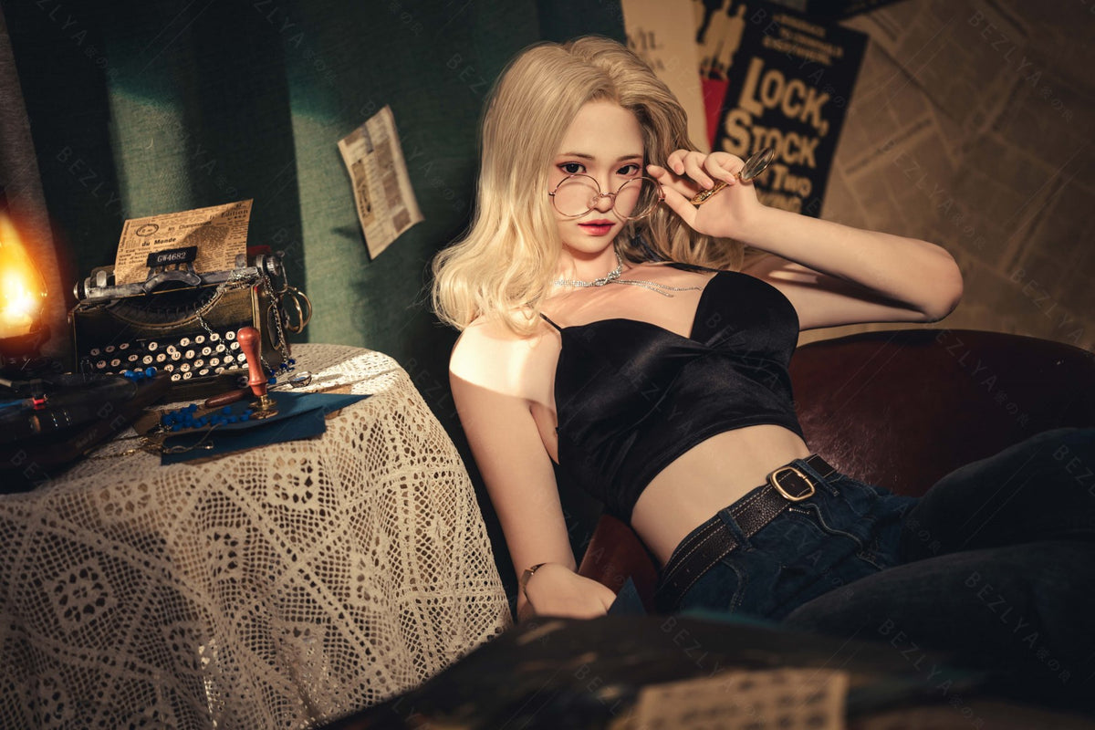 Helianthus-sekspop (Bezlya Doll 162 cm C-cup 2,2U siliconen)