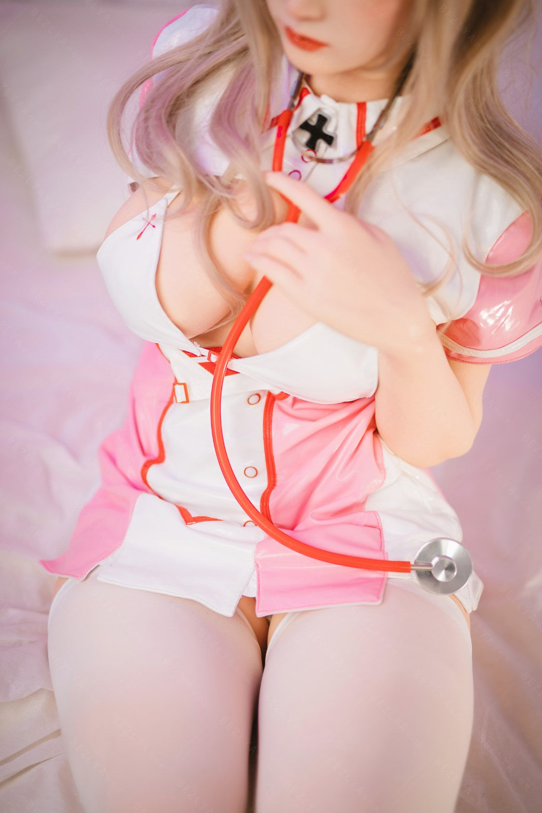 Platycodon-sekspop (Bezlya Doll 155 cm E-cup 2.2CF siliconen)