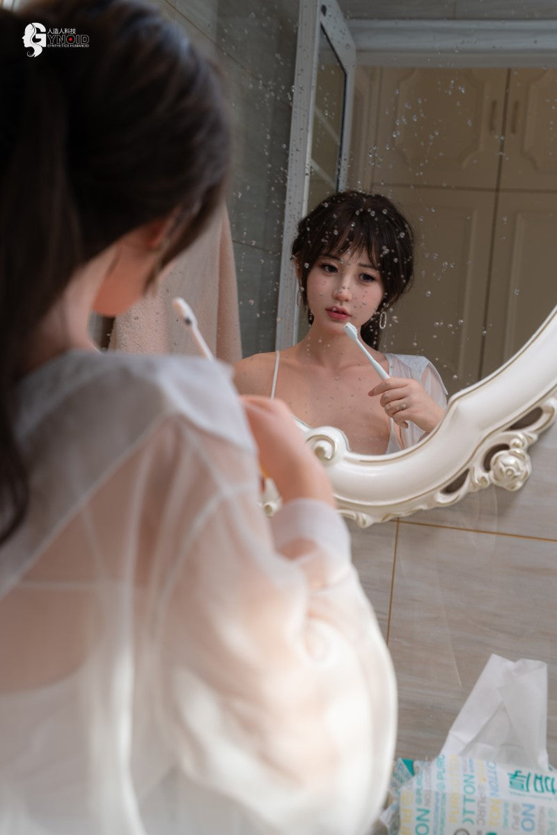 Vivi-model 23 (Gynoid Doll 160 cm F-Cup siliconen)