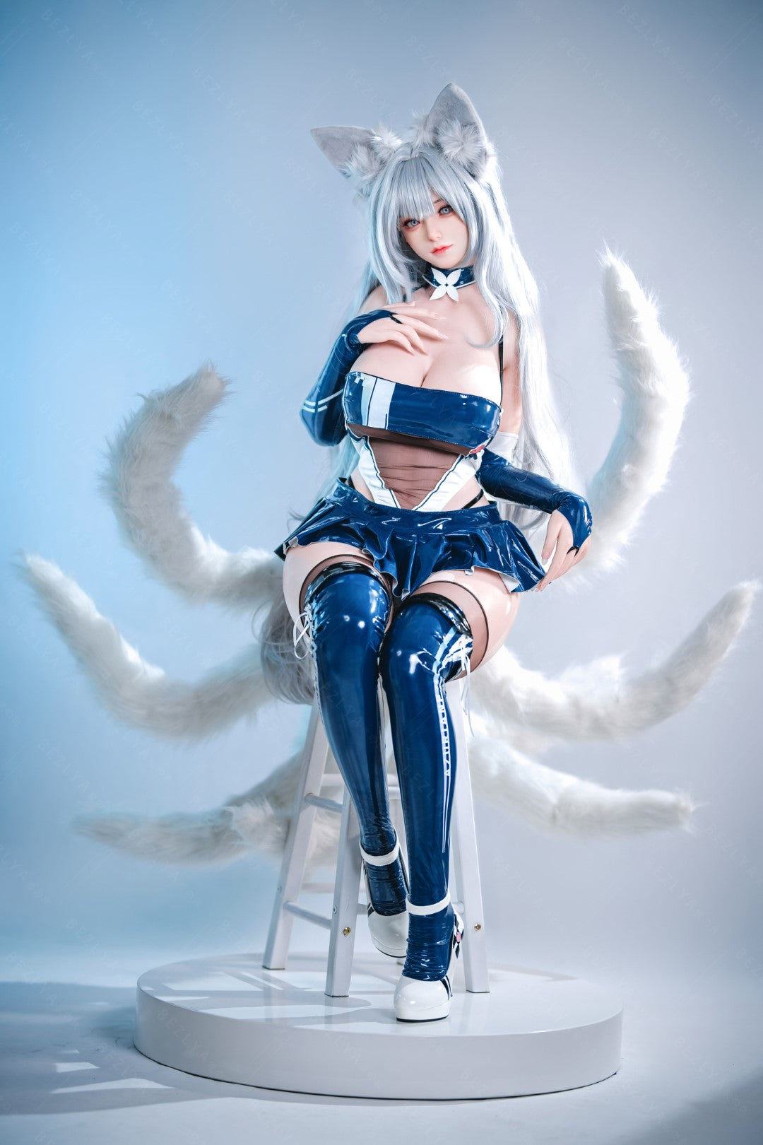 Campanula-sekspop (Bezlya Doll 155 cm E-cup 2.2CF siliconen)