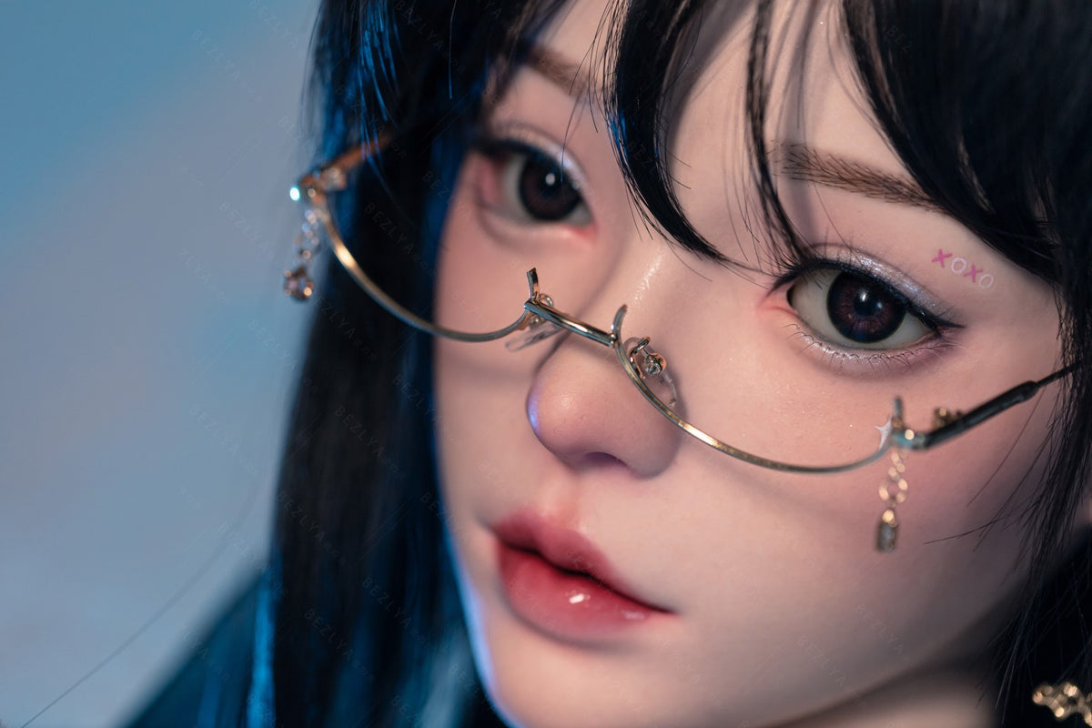 Albizia poupée sexuelle (Bezlya Doll 168 cm F bonnet 2.2U Silicone)