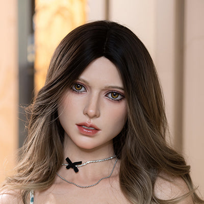 Tête supplémentaire (FunWest Doll Silicone d'origine)