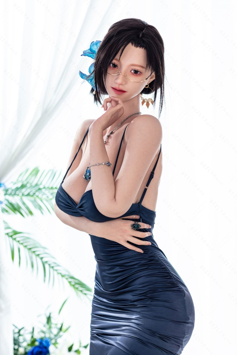 Durex Scarlett poupée sexuelle (Bezlya Doll 168 cm F bonnet 2.2U Silicone)