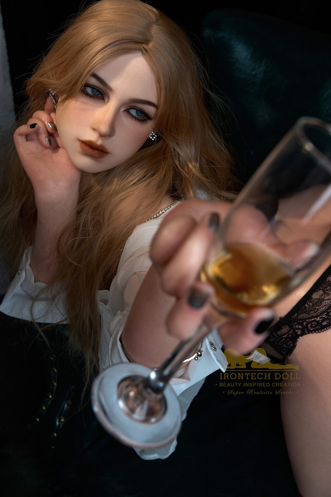 Flora sekspop (Irontech Doll 164 cm E-cup S38 siliconen)