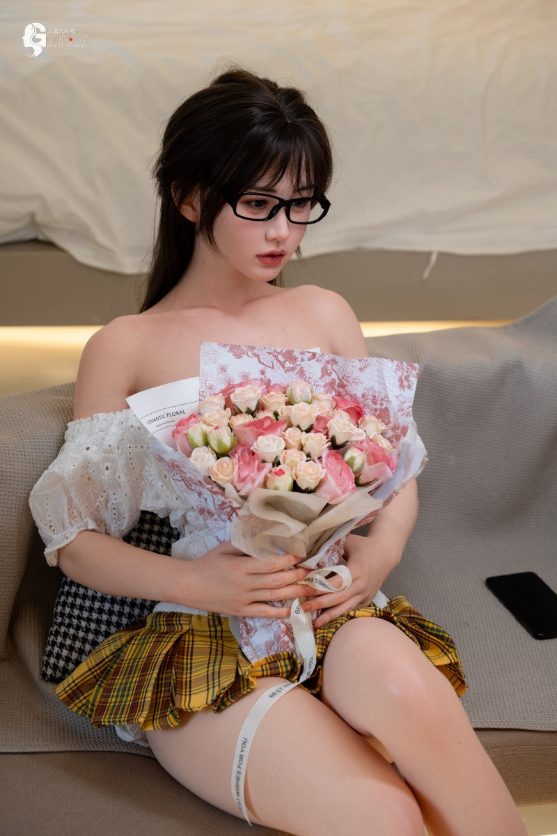 Vivi-model 23 (Gynoid Doll 160 cm F-Cup siliconen)