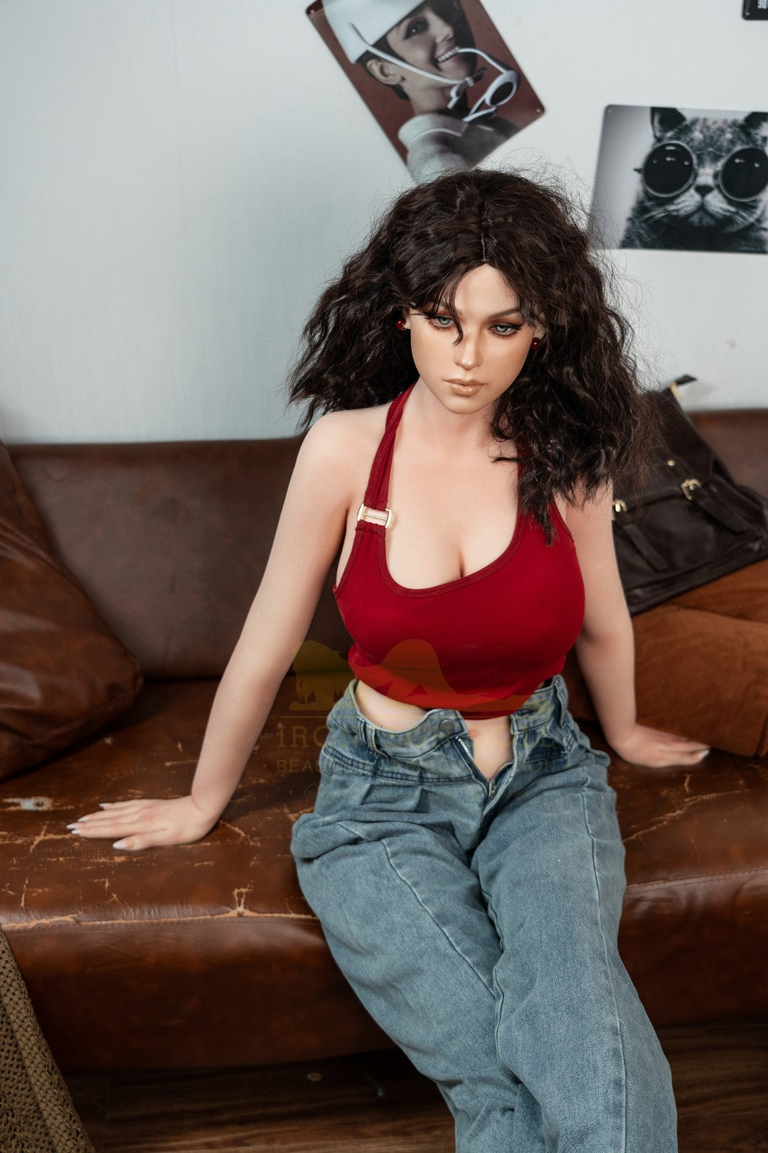 Flora sekspop (Irontech Doll 166 cm C-cup S38 siliconen)