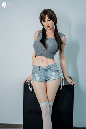 Sex doll Leyla Model 19R Deluxe (Gynoid Doll 168cm f-cup silicone)