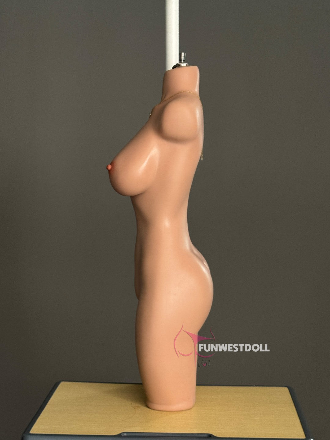 Lily Torso sekspop (FunWest Doll 95 cm D-cup #036S siliconen)