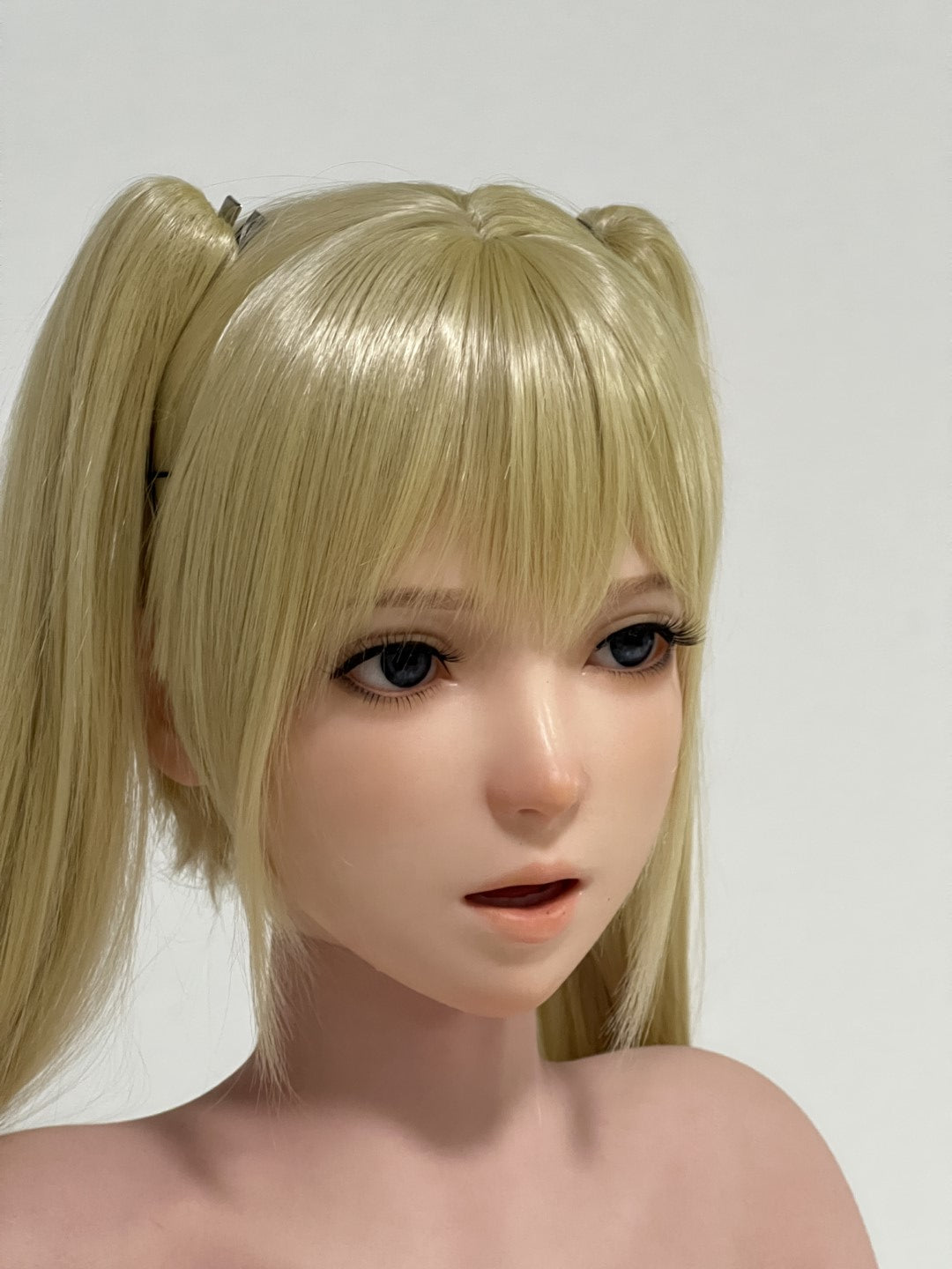 Marie Rose-sekspop (AXB Doll 147 cm A-cup GD36-1 siliconen)