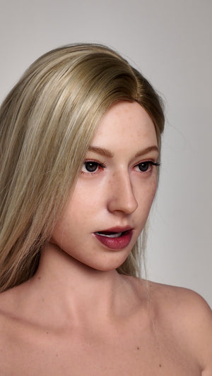 Evelina poupée sexuelle (Zelex 175 cm E-Cup GE41-1 Silicone)