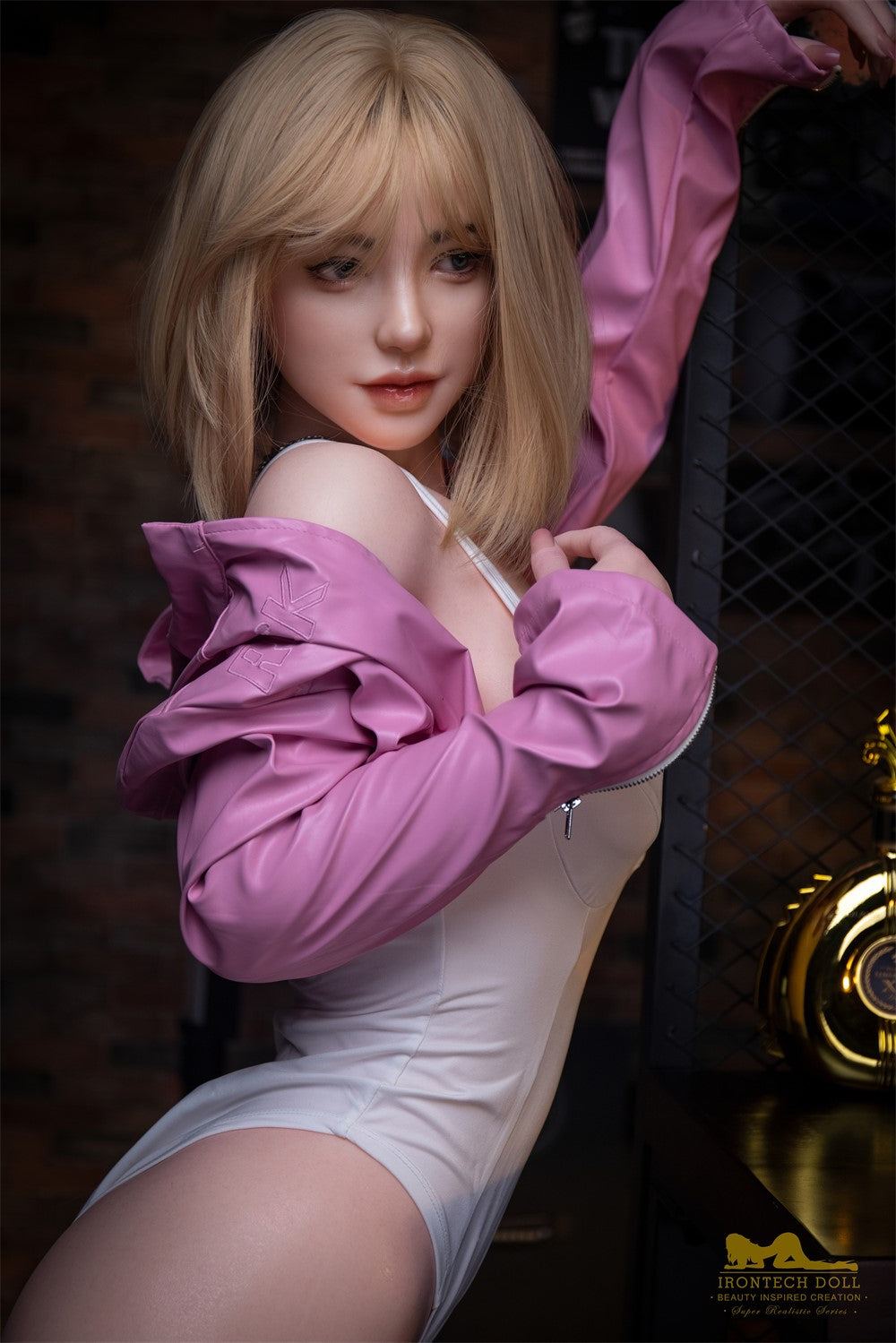 Layla Sex doll (Irontech Doll 169cm c-cup S39 silicone) EXPRESS