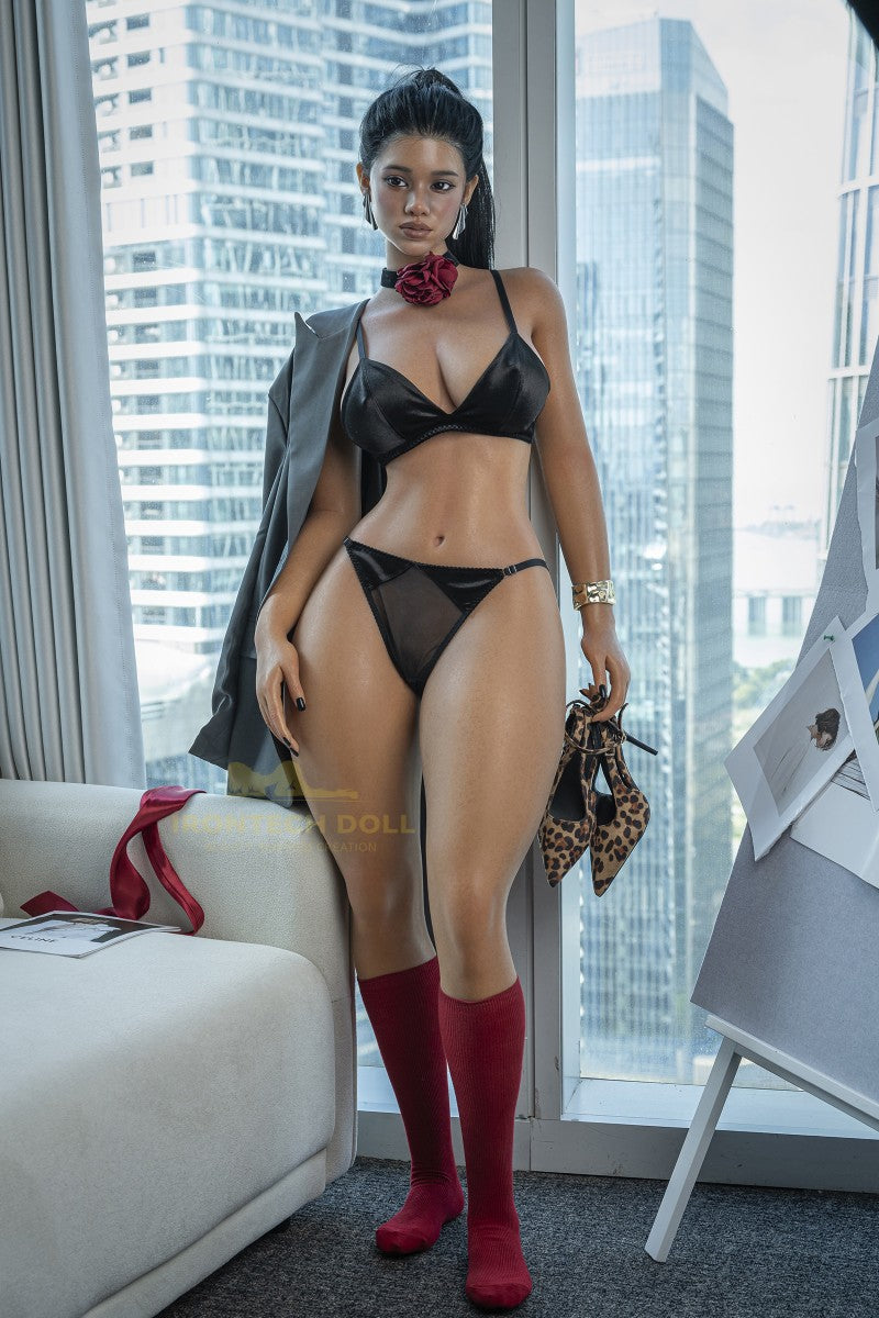 Tyra sekspop (Irontech Doll 164 cm E-cup S55 siliconen)