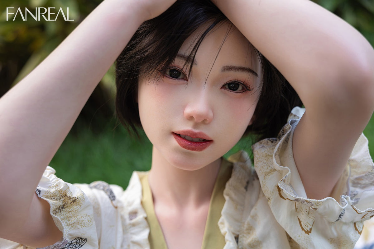 Molly sekspop (FanReal Doll 153 cm B-cup siliconen)