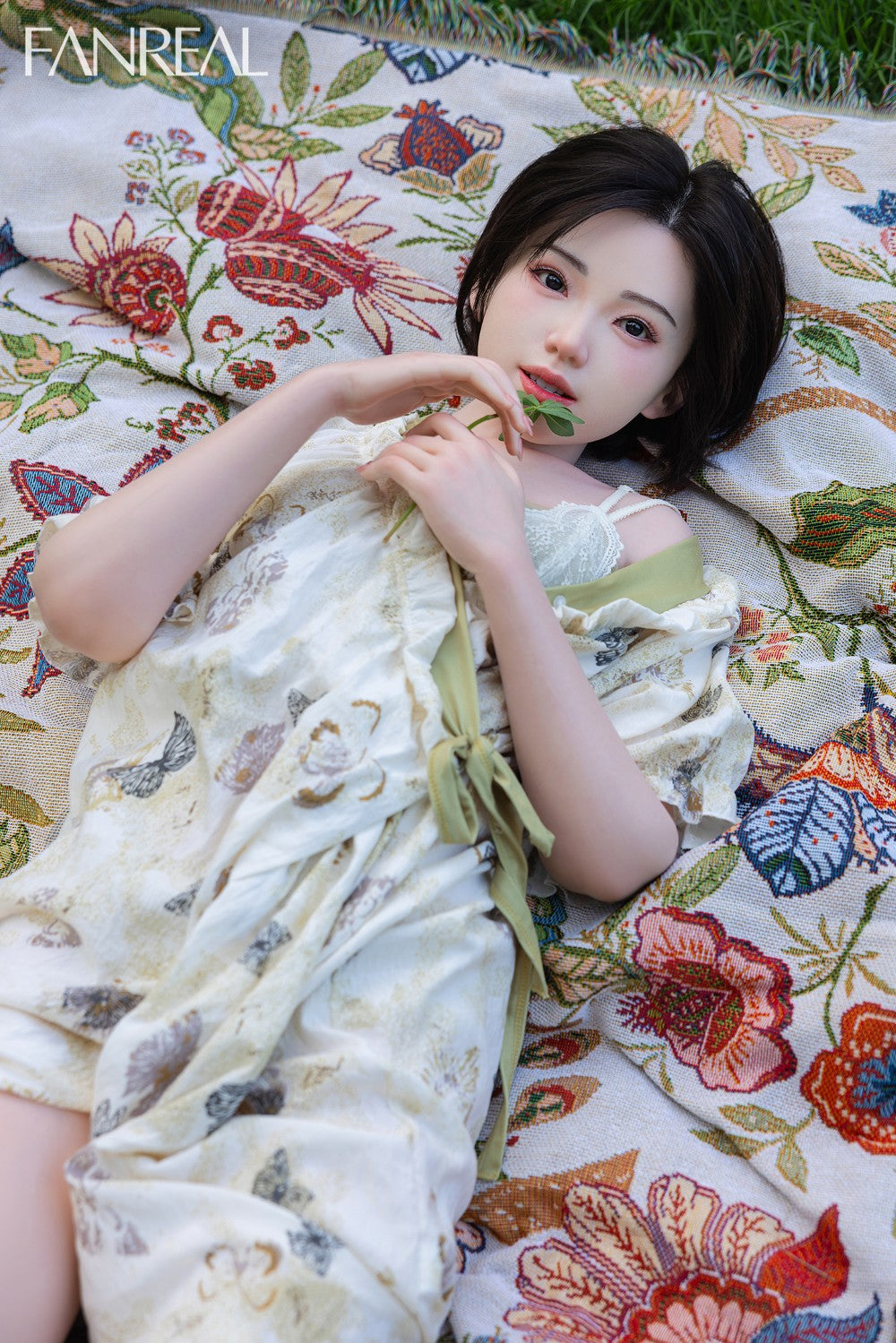 Molly sekspop (FanReal Doll 153 cm B-cup siliconen)