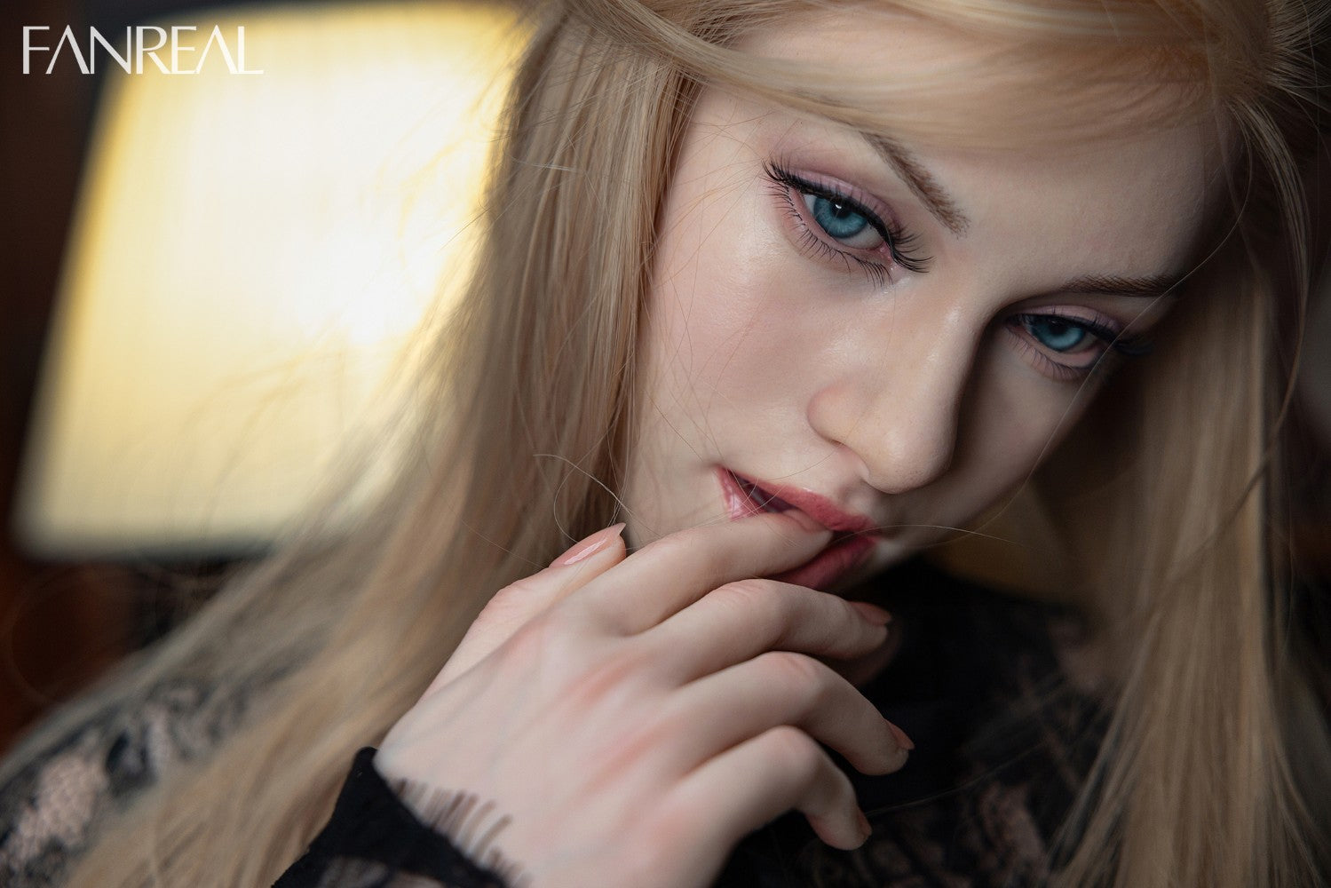 Vanessa Sex doll (FanReal Doll 168cm F-cup silicone)