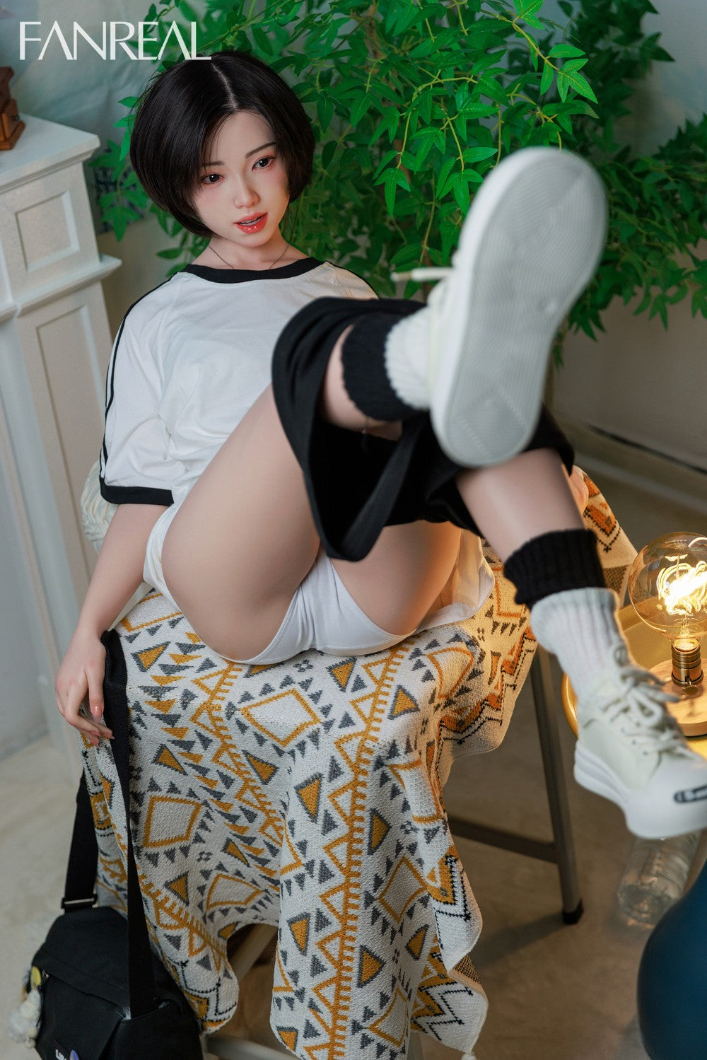 Molly poupée sexuelle (FanReal Doll 153 cm bonnet B en silicone)