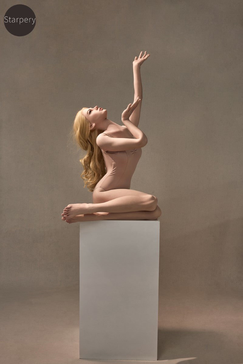 Lubby poupée sexuelle (Starpery 160 cm C-cup Silicone)