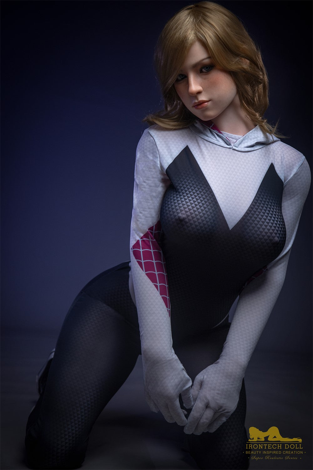 Gwen poupée sexuelle (Irontech Doll 167 cm (E-cup S38 Silicone)