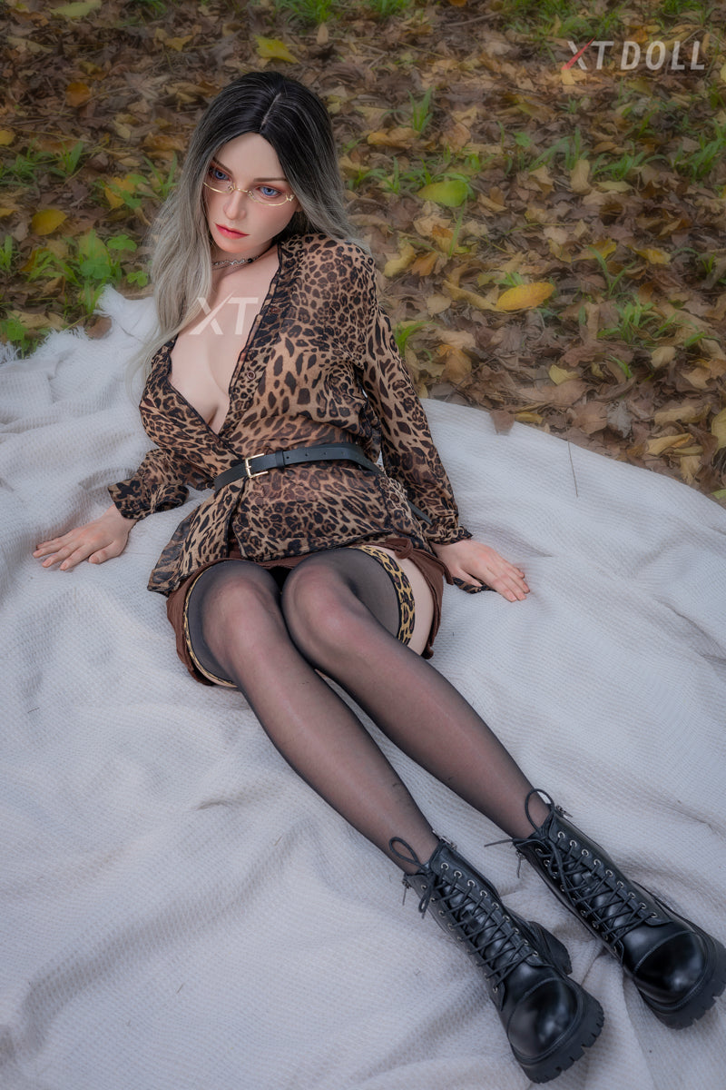 Mélanie poupée sexuelle (XT Doll 165 cm e-tobe # xt-15-b silicone)