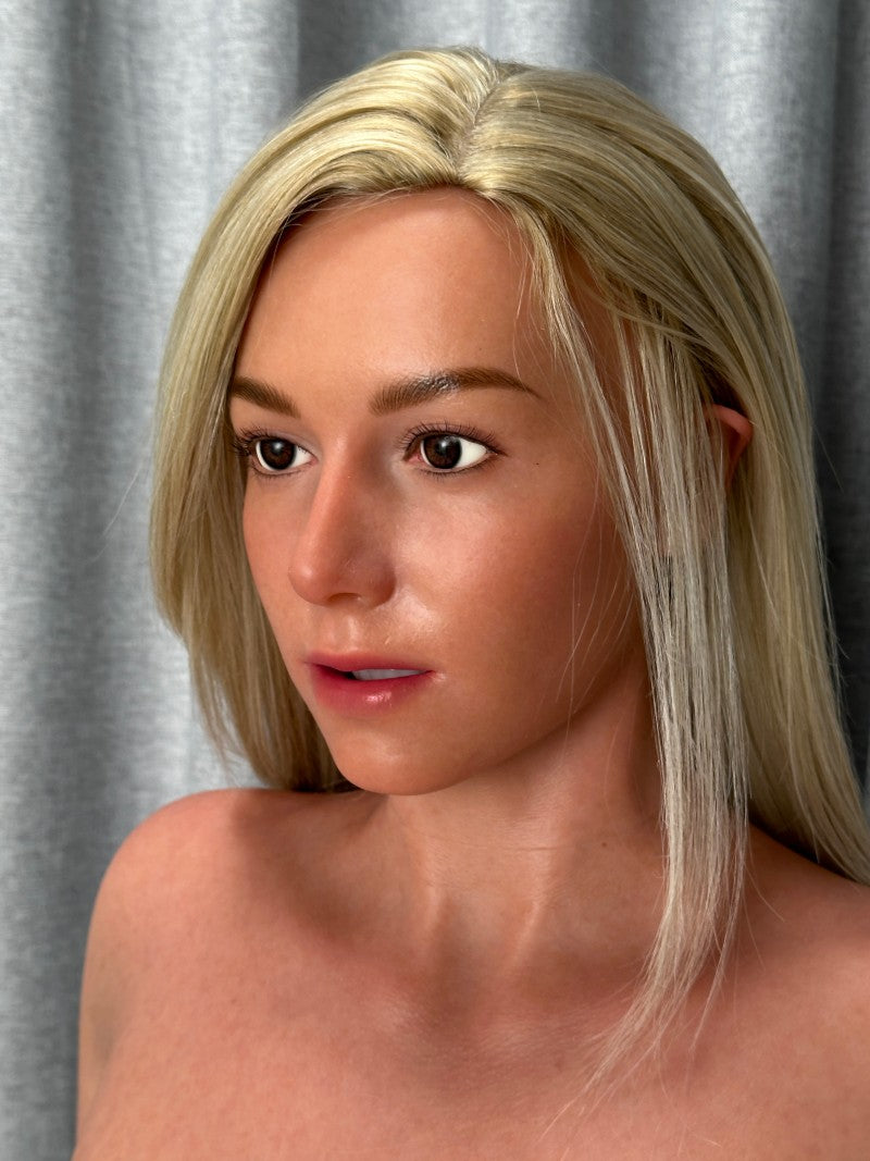 Gwen Sexdocka (Zelex 169cm C-Kupa ZFE01-2 Fusion Silikon)