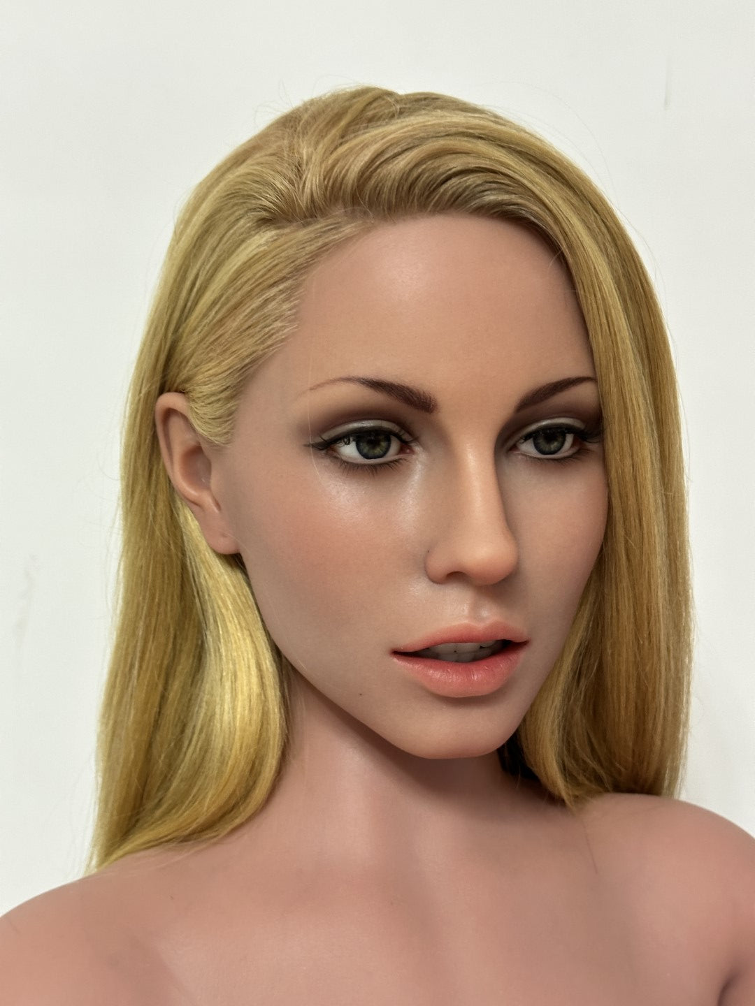 Maddie Sex doll (Zelex 165cm D-cup ZXE203-Z1 SLE silicone)