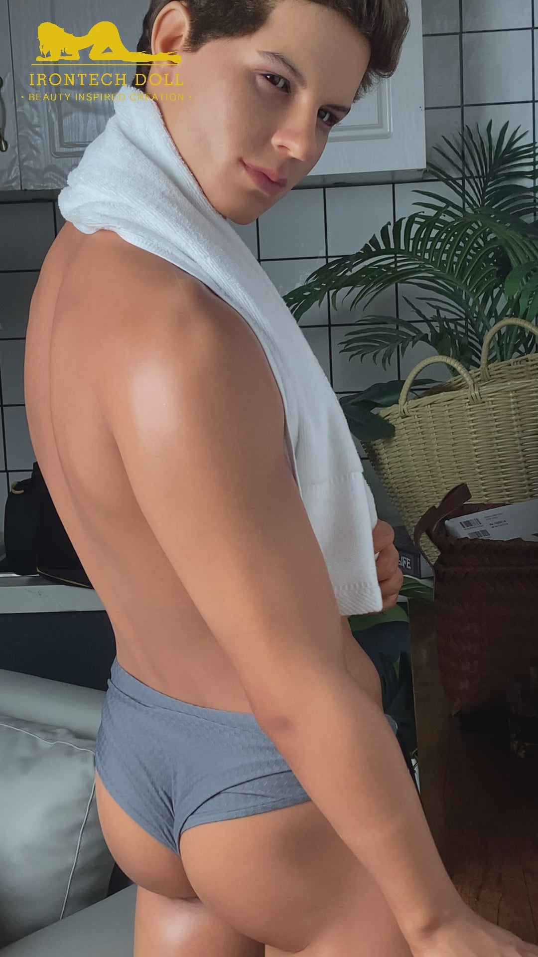 Drake Von Star Du Porno poupée sexuelle (Irontech Doll 175 cm en silicone)