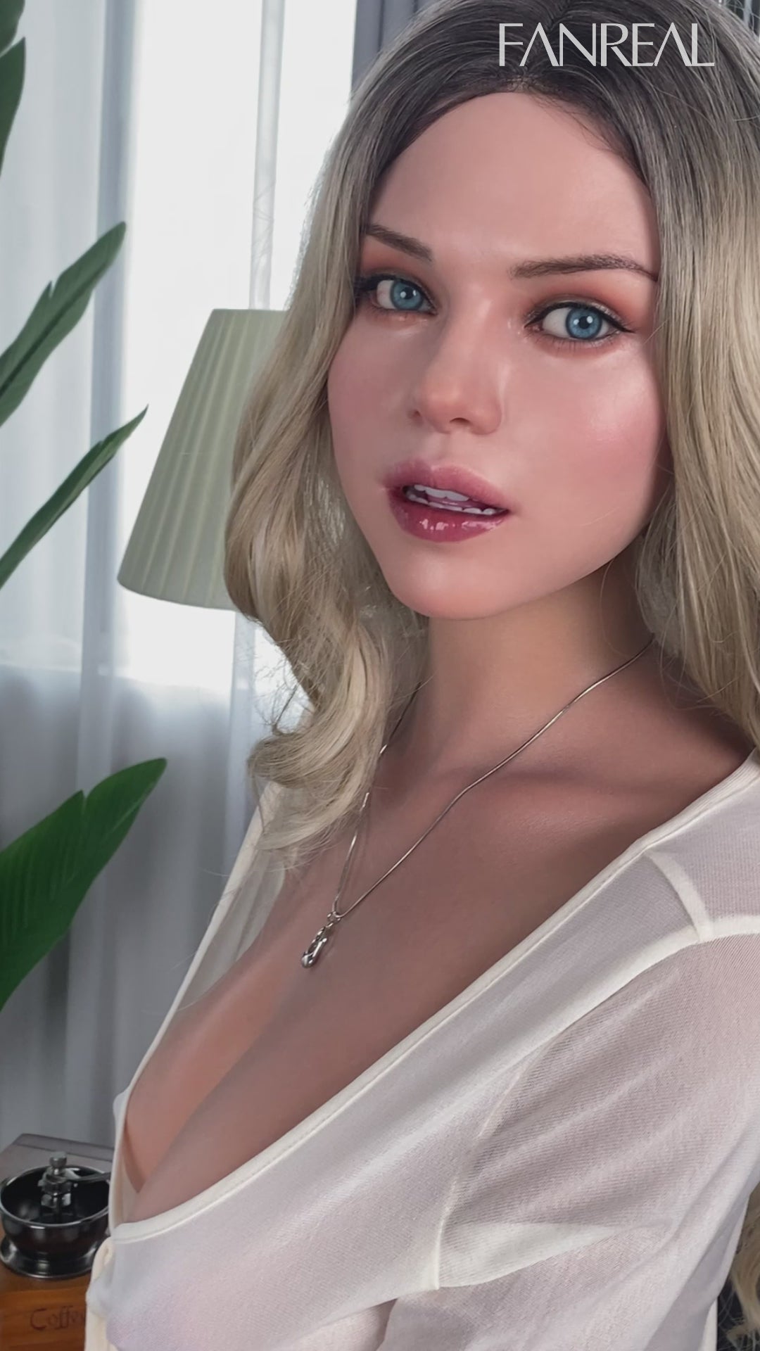 Carlee sekspop (FanReal Doll 170 cm G-cup siliconen)