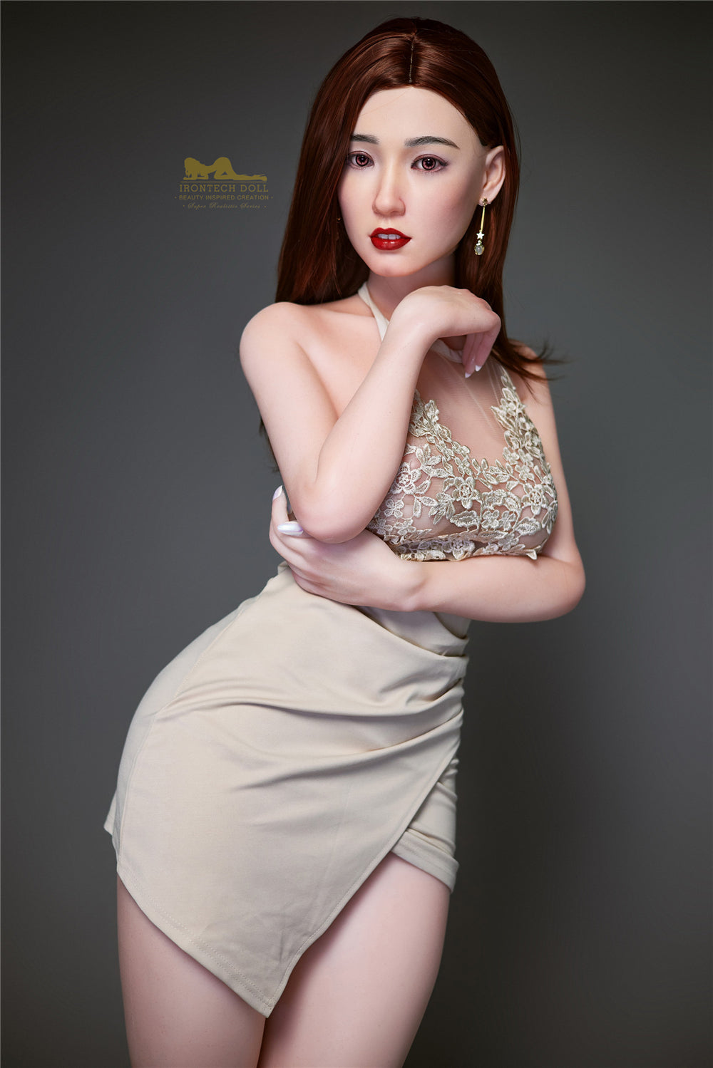 Betty poupée sexuelle (Irontech Doll 153cm e-cup S7 silicone)
