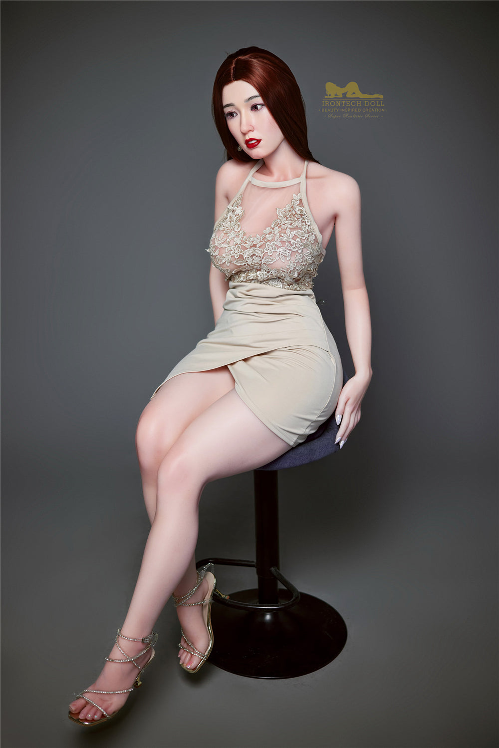 Betty poupée sexuelle (Irontech Doll 153cm e-cup S7 silicone)