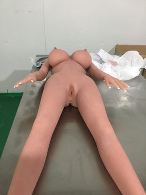 Zoe sexpuppe (Aibei Doll 140 cm j-cup Tpe)