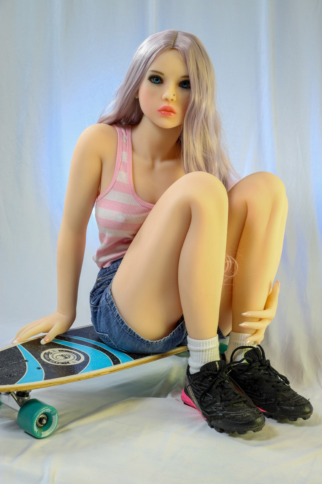 Debbi (Doll Forever 135 cm D-Kupa tpe) EXPRESS